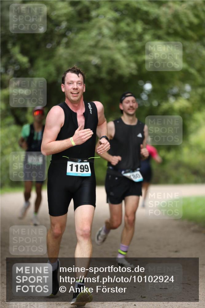 30.08.2026 - Elbe Triathlon Hamburg Antke Förster http://msf.ph/oto/10102924 30.08.2026 11:31:36 Laufen 1199, 80 meine-sportfotos.de