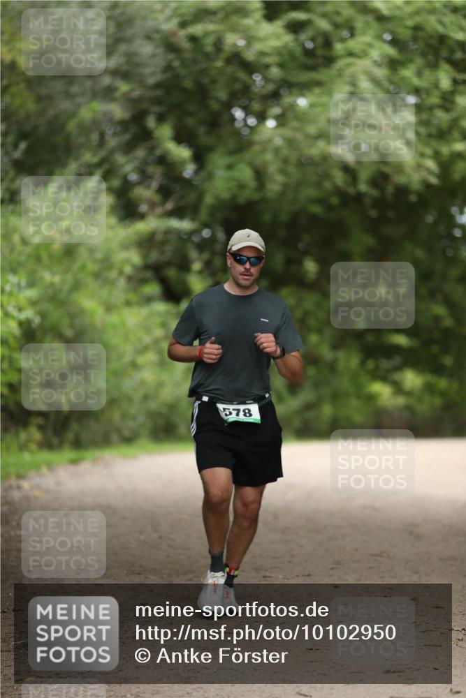 30.08.2026 - Elbe Triathlon Hamburg Antke Förster http://msf.ph/oto/10102950 30.08.2026 11:32:01 Laufen 578 meine-sportfotos.de