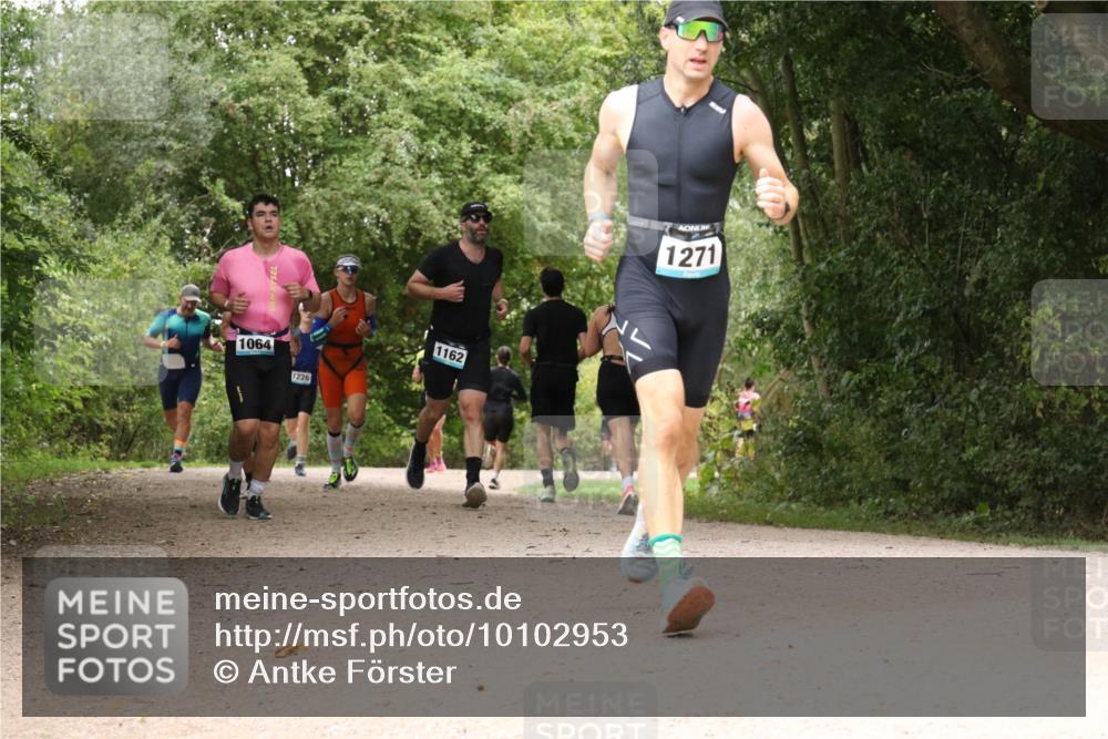 30.08.2026 - Elbe Triathlon Hamburg Antke Förster http://msf.ph/oto/10102953 30.08.2026 11:36:10 Laufen 1064, 1226, 1162, 1271 meine-sportfotos.de
