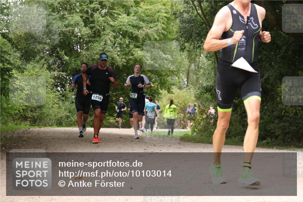 30.08.2026 - Elbe Triathlon Hamburg Antke Förster http://msf.ph/oto/10103014 30.08.2026 11:36:41 Laufen 1256, 877 meine-sportfotos.de