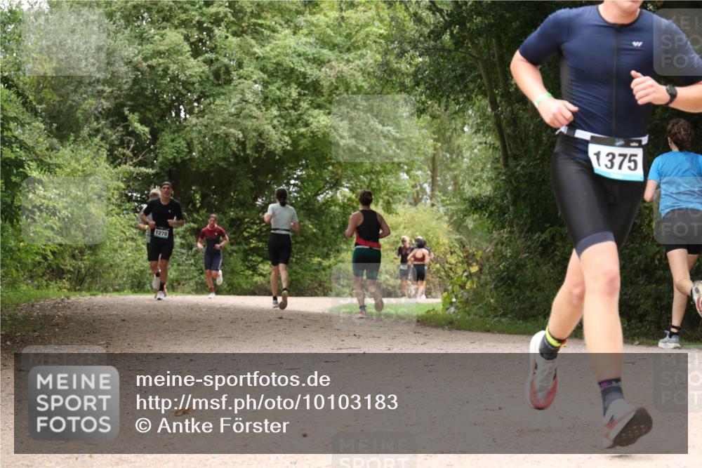 30.08.2026 - Elbe Triathlon Hamburg Antke Förster http://msf.ph/oto/10103183 30.08.2026 11:38:50 Laufen 1278, 1375 meine-sportfotos.de