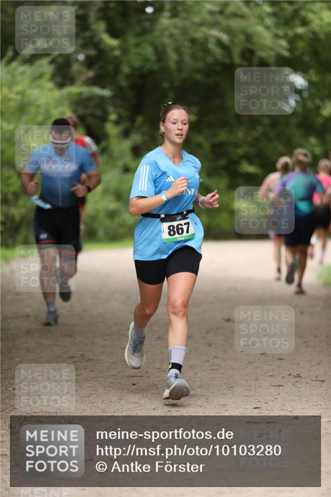 30.08.2026 - Elbe Triathlon Hamburg Antke Förster http://msf.ph/oto/10103280 30.08.2026 11:36:24 Laufen 867 meine-sportfotos.de