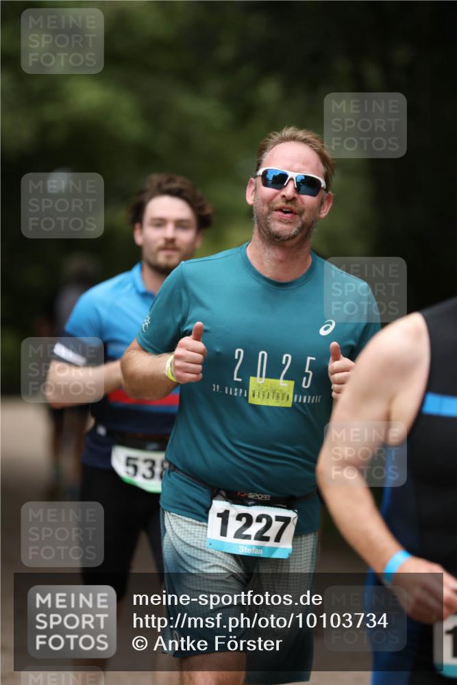 30.08.2026 - Elbe Triathlon Hamburg Antke Förster http://msf.ph/oto/10103734 30.08.2026 11:41:21 Laufen 2025, 39, 538, 1, 1227 meine-sportfotos.de
