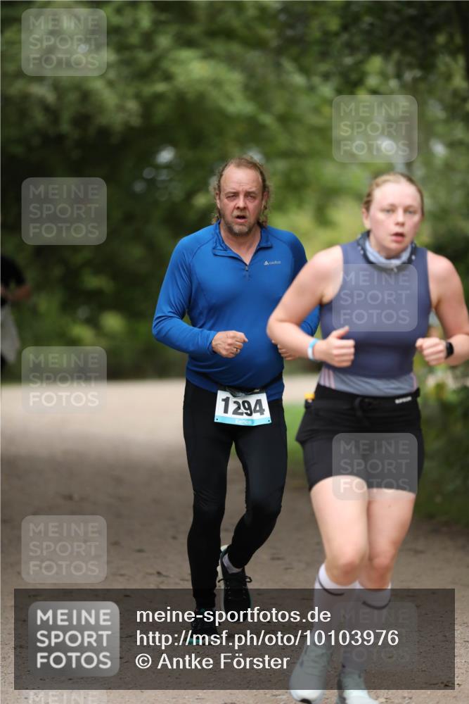 30.08.2026 - Elbe Triathlon Hamburg Antke Förster http://msf.ph/oto/10103976 30.08.2026 11:44:41 Laufen 1294 meine-sportfotos.de