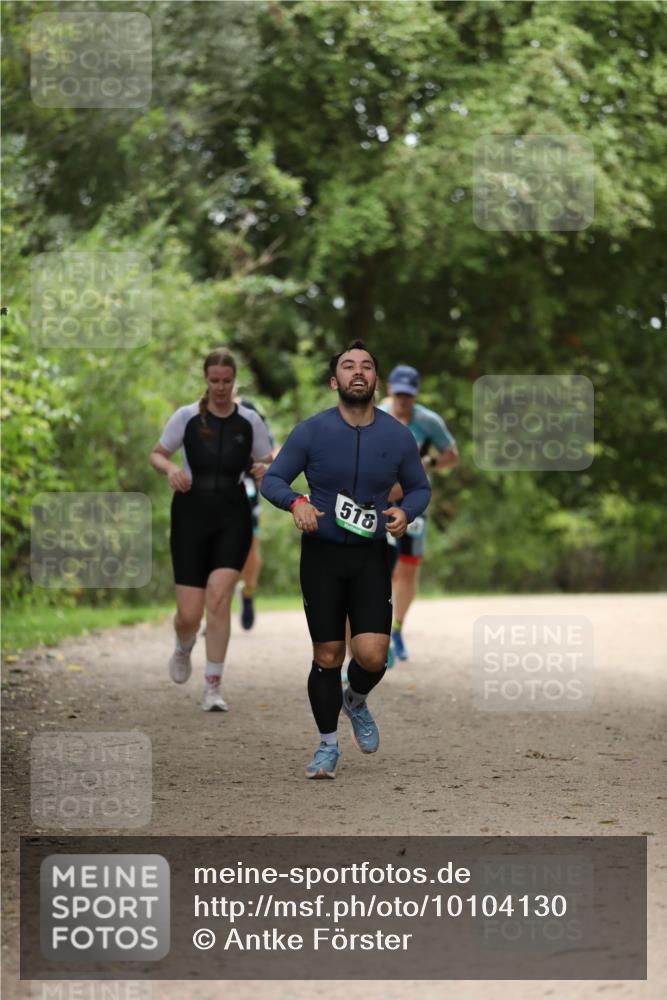 30.08.2026 - Elbe Triathlon Hamburg Antke Förster http://msf.ph/oto/10104130 30.08.2026 11:47:05 Laufen 518 meine-sportfotos.de