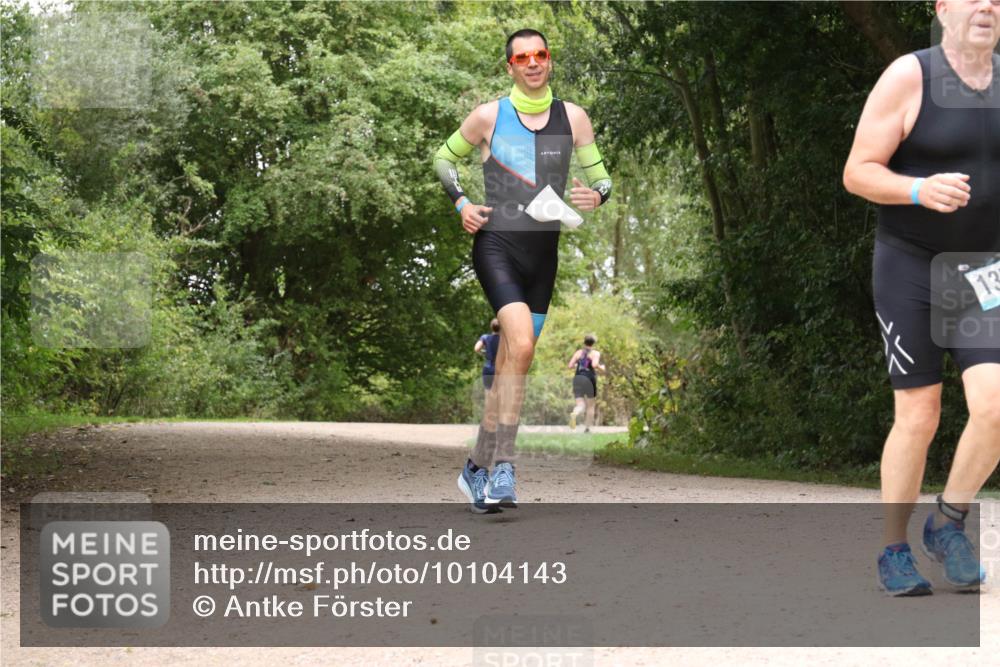 30.08.2026 - Elbe Triathlon Hamburg Antke Förster http://msf.ph/oto/10104143 30.08.2026 11:51:09 Laufen 13 meine-sportfotos.de