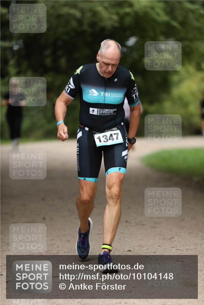 30.08.2026 - Elbe Triathlon Hamburg Antke Förster http://msf.ph/oto/10104148 30.08.2026 11:47:17 Laufen 1347 meine-sportfotos.de