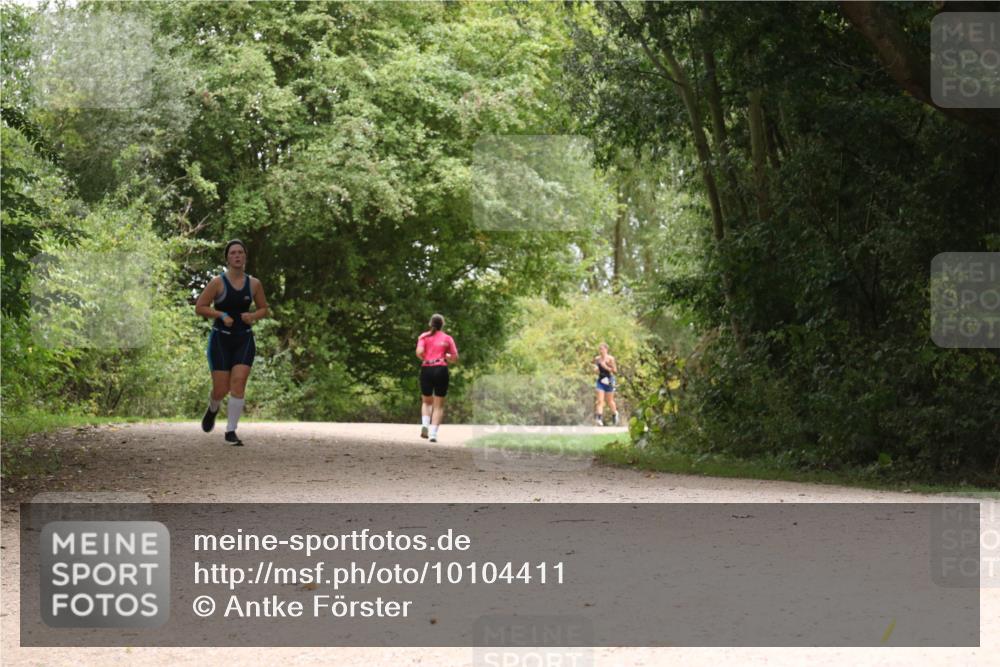 30.08.2026 - Elbe Triathlon Hamburg Antke Förster http://msf.ph/oto/10104411 30.08.2026 11:55:54 Laufen  meine-sportfotos.de