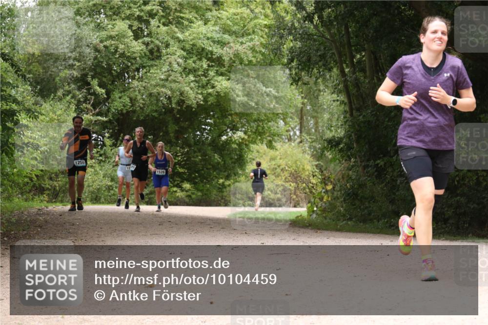 30.08.2026 - Elbe Triathlon Hamburg Antke Förster http://msf.ph/oto/10104459 30.08.2026 11:56:38 Laufen 1250, 159, 1526 meine-sportfotos.de