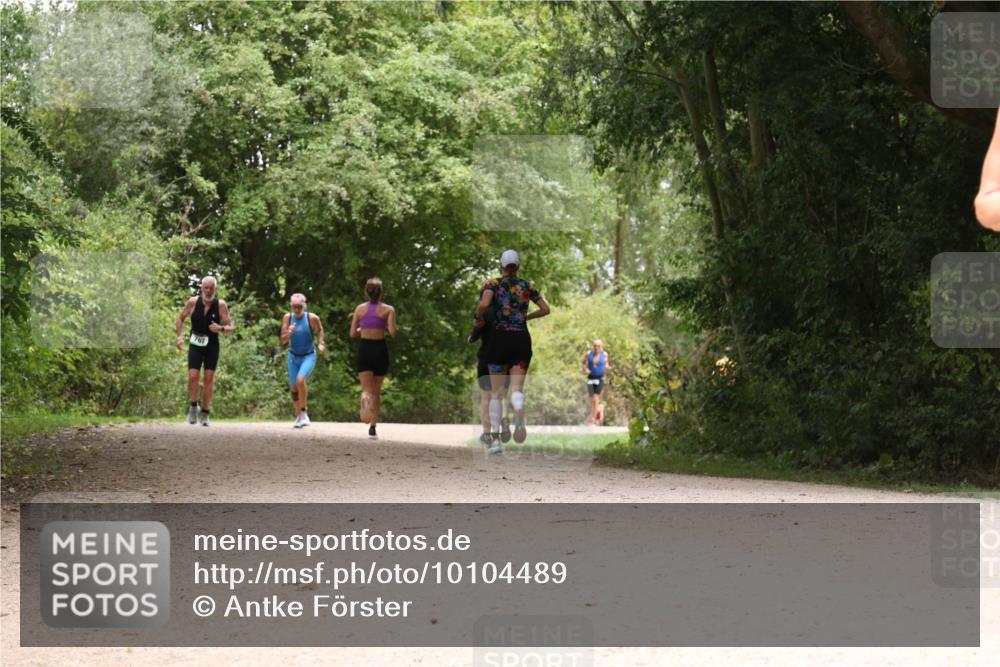 30.08.2026 - Elbe Triathlon Hamburg Antke Förster http://msf.ph/oto/10104489 30.08.2026 11:57:22 Laufen 19 meine-sportfotos.de