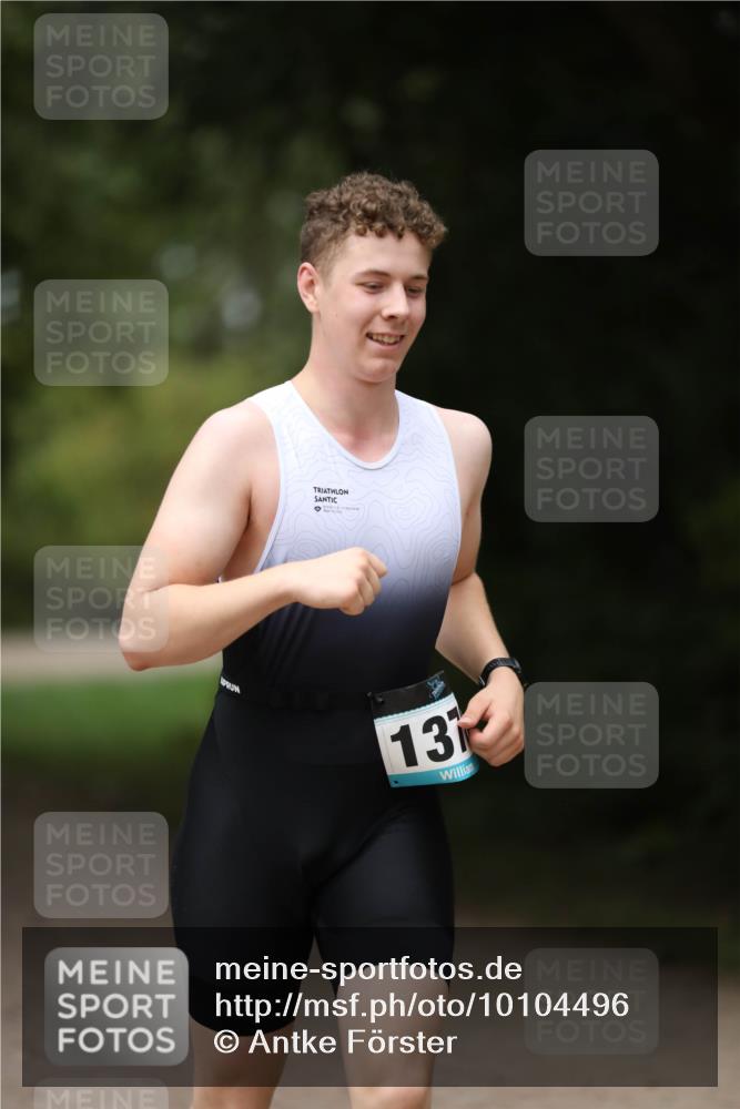 30.08.2026 - Elbe Triathlon Hamburg Antke Förster http://msf.ph/oto/10104496 30.08.2026 11:52:12 Laufen 13 meine-sportfotos.de