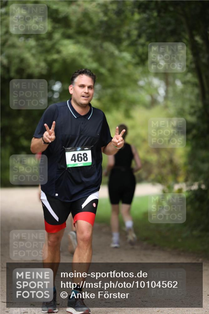 30.08.2026 - Elbe Triathlon Hamburg Antke Förster http://msf.ph/oto/10104562 30.08.2026 11:52:52 Laufen 468 meine-sportfotos.de