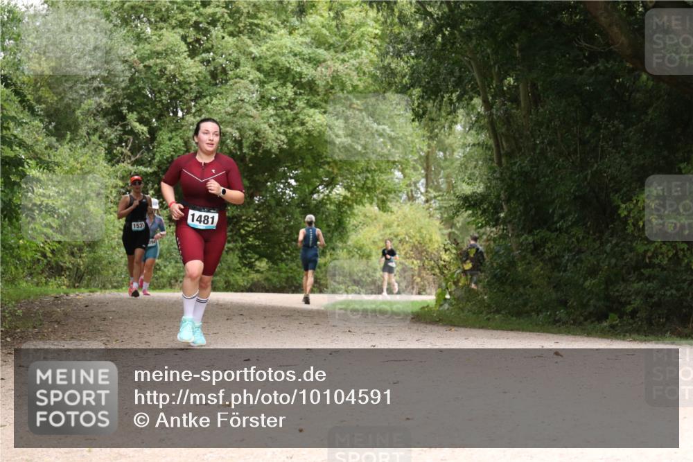 30.08.2026 - Elbe Triathlon Hamburg Antke Förster http://msf.ph/oto/10104591 30.08.2026 11:58:46 Laufen 1481, 153 meine-sportfotos.de
