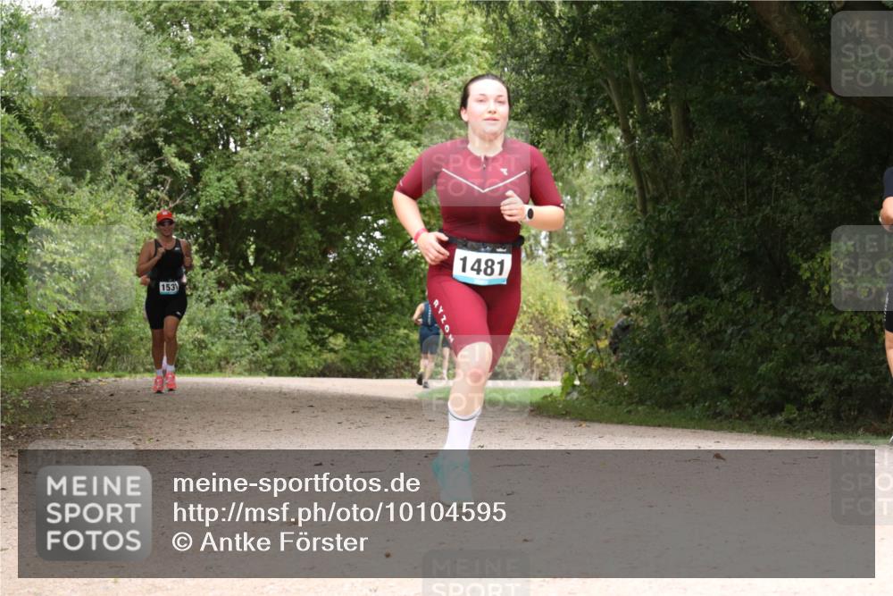 30.08.2026 - Elbe Triathlon Hamburg Antke Förster http://msf.ph/oto/10104595 30.08.2026 11:58:47 Laufen 1481, 153 meine-sportfotos.de