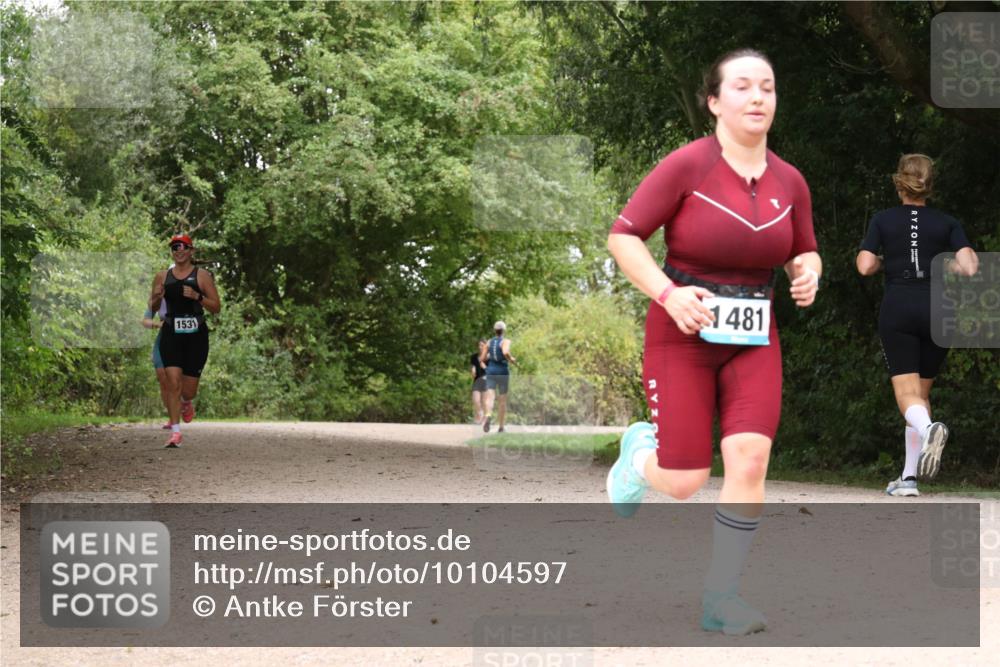 30.08.2026 - Elbe Triathlon Hamburg Antke Förster http://msf.ph/oto/10104597 30.08.2026 11:58:48 Laufen 1531, 1531, 1481 meine-sportfotos.de