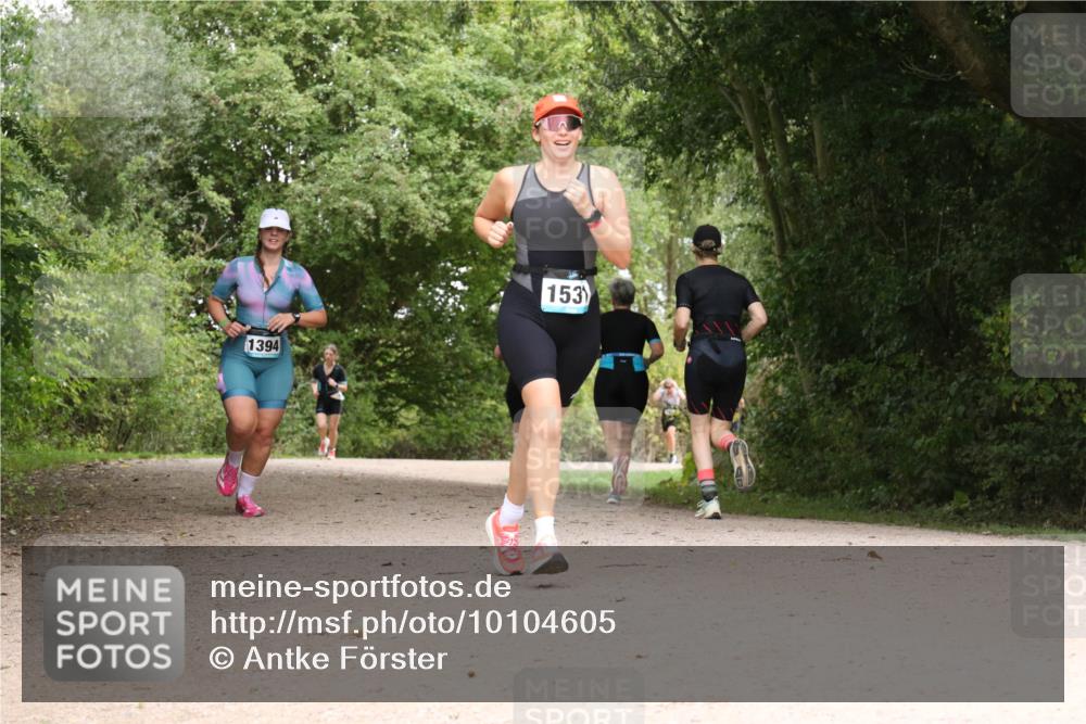 30.08.2026 - Elbe Triathlon Hamburg Antke Förster http://msf.ph/oto/10104605 30.08.2026 11:58:52 Laufen 1394, 153 meine-sportfotos.de