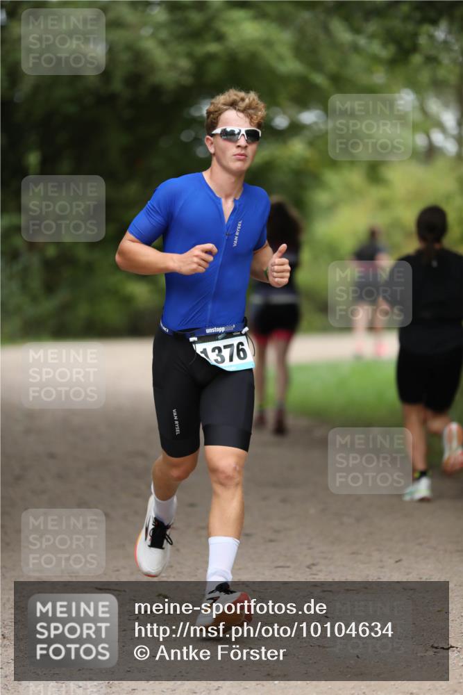 30.08.2026 - Elbe Triathlon Hamburg Antke Förster http://msf.ph/oto/10104634 30.08.2026 11:53:54 Laufen 1376 meine-sportfotos.de