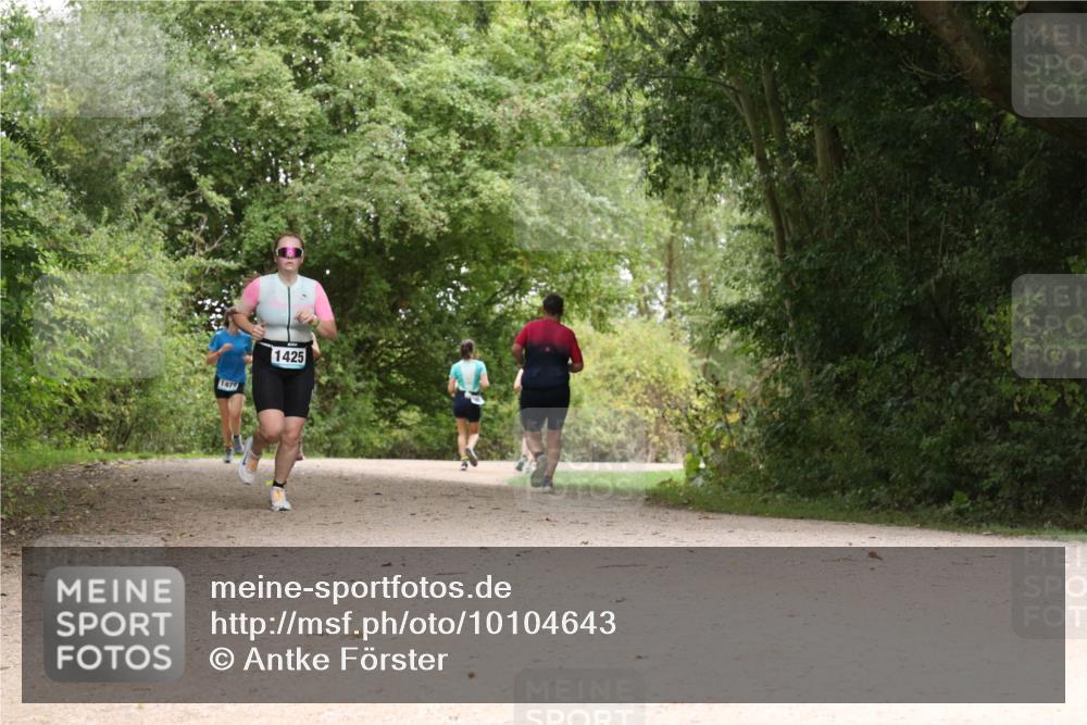 30.08.2026 - Elbe Triathlon Hamburg Antke Förster http://msf.ph/oto/10104643 30.08.2026 11:59:15 Laufen 1479, 1425 meine-sportfotos.de