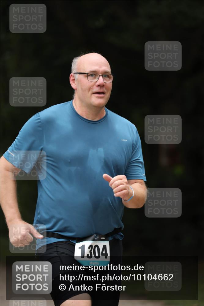 30.08.2026 - Elbe Triathlon Hamburg Antke Förster http://msf.ph/oto/10104662 30.08.2026 11:54:33 Laufen 1304 meine-sportfotos.de