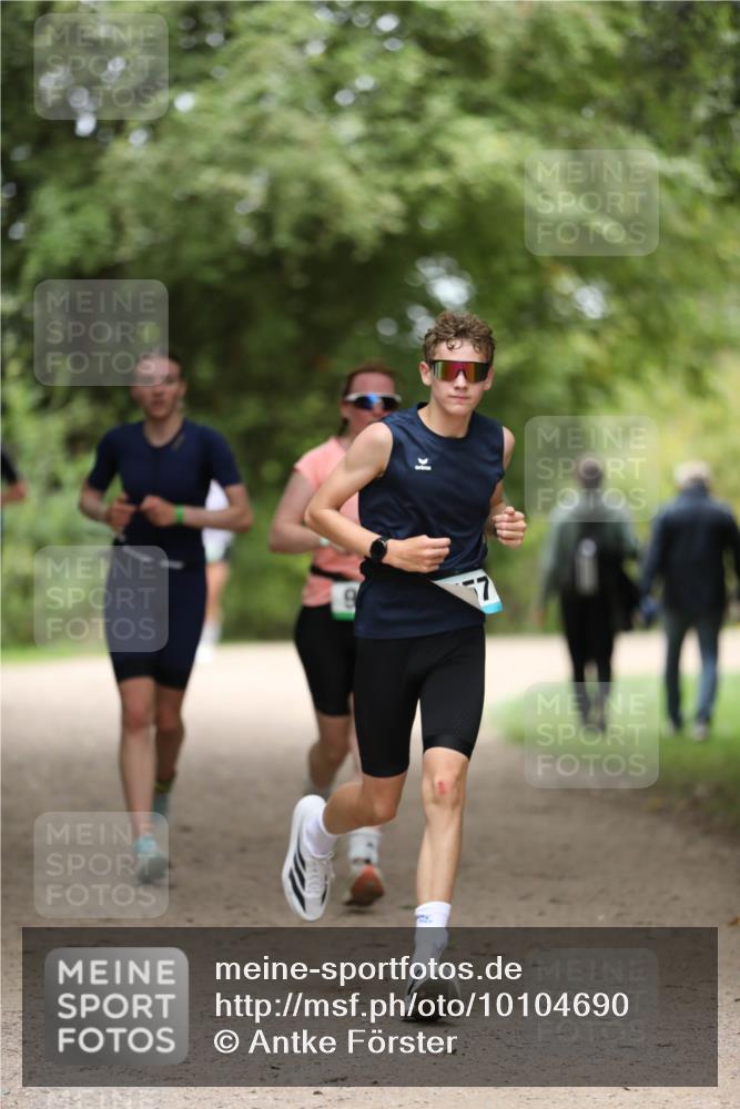 30.08.2026 - Elbe Triathlon Hamburg Antke Förster http://msf.ph/oto/10104690 30.08.2026 11:55:36 Laufen 57 meine-sportfotos.de