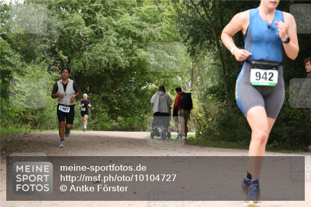 30.08.2026 - Elbe Triathlon Hamburg Antke Förster http://msf.ph/oto/10104727 30.08.2026 12:00:15 Laufen 1467, 942 meine-sportfotos.de