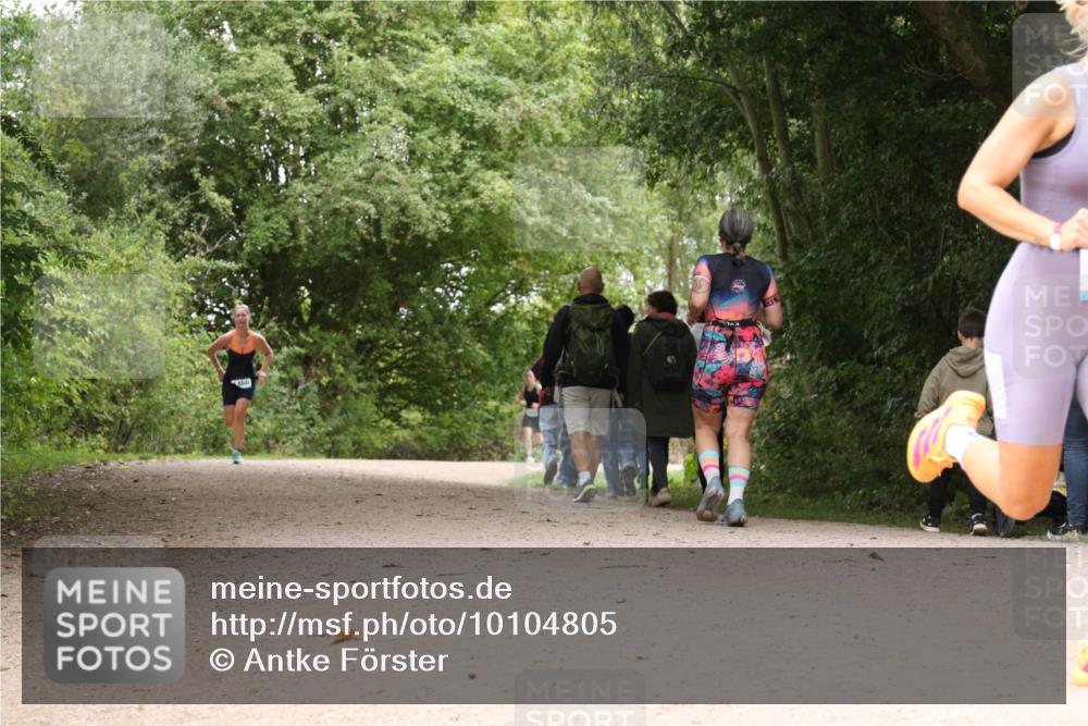 30.08.2026 - Elbe Triathlon Hamburg Antke Förster http://msf.ph/oto/10104805 30.08.2026 12:01:01 Laufen 999 meine-sportfotos.de
