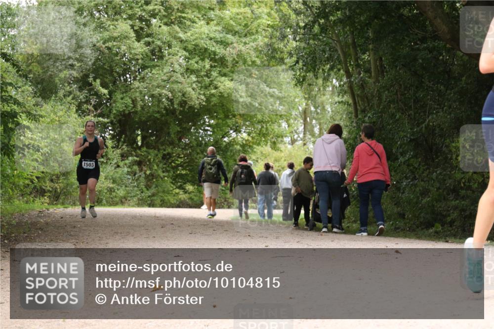 30.08.2026 - Elbe Triathlon Hamburg Antke Förster http://msf.ph/oto/10104815 30.08.2026 12:01:11 Laufen 1503 meine-sportfotos.de