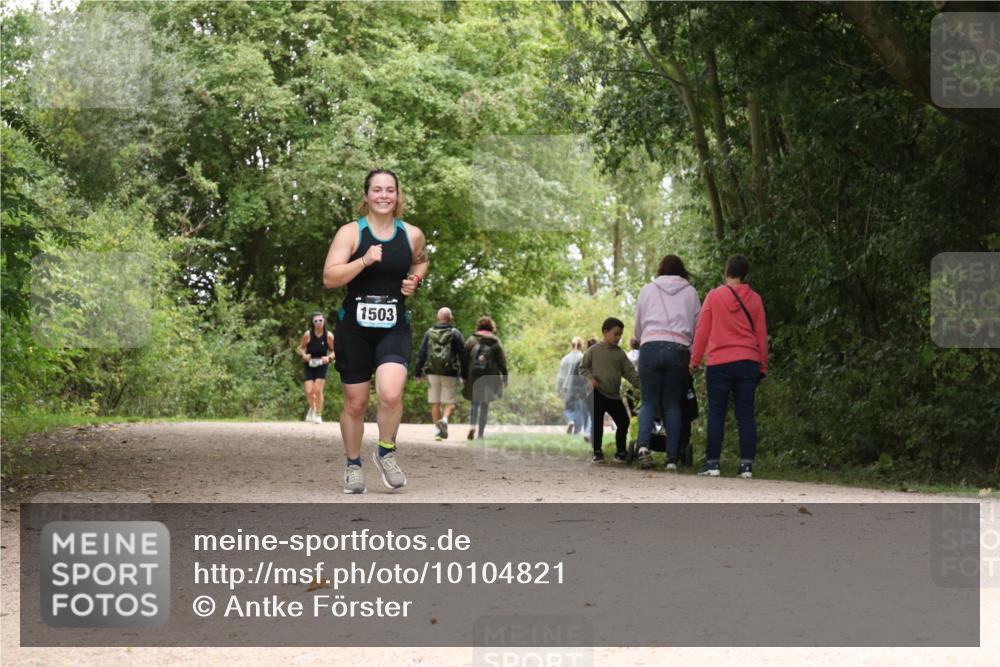 30.08.2026 - Elbe Triathlon Hamburg Antke Förster http://msf.ph/oto/10104821 30.08.2026 12:01:13 Laufen 1503 meine-sportfotos.de