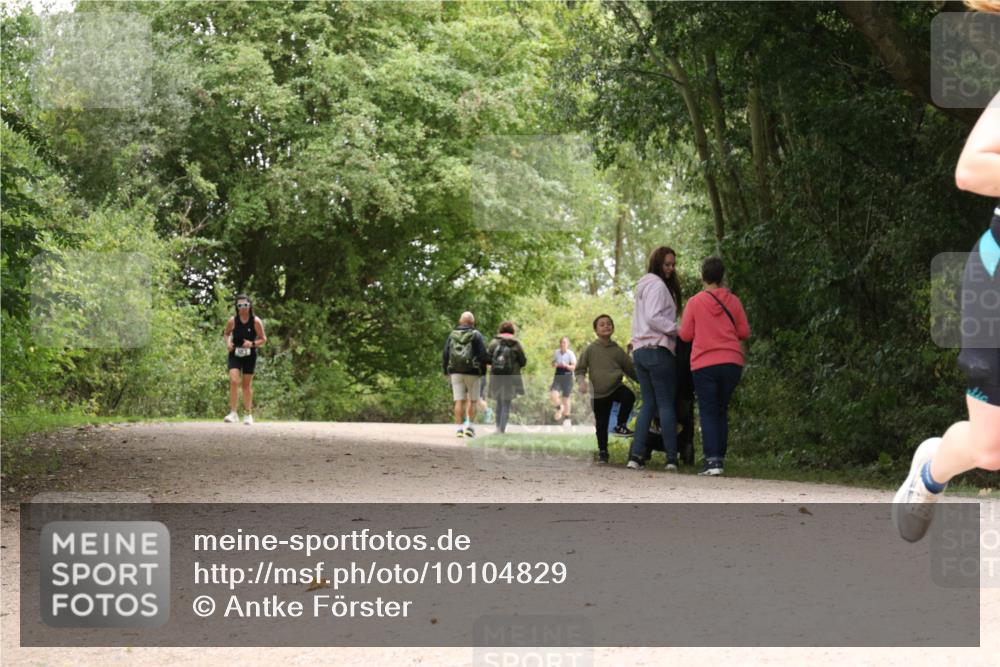30.08.2026 - Elbe Triathlon Hamburg Antke Förster http://msf.ph/oto/10104829 30.08.2026 12:01:16 Laufen  meine-sportfotos.de
