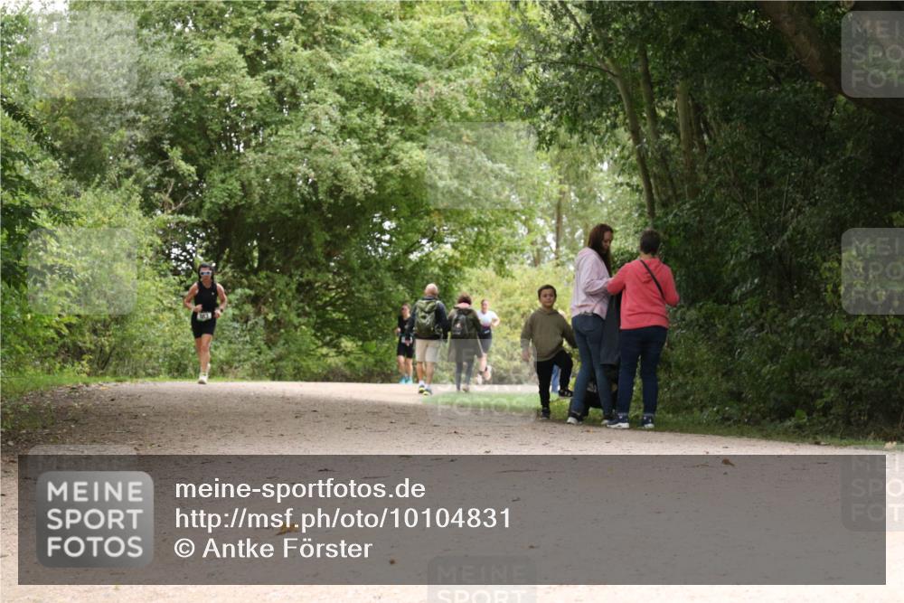 30.08.2026 - Elbe Triathlon Hamburg Antke Förster http://msf.ph/oto/10104831 30.08.2026 12:01:16 Laufen  meine-sportfotos.de