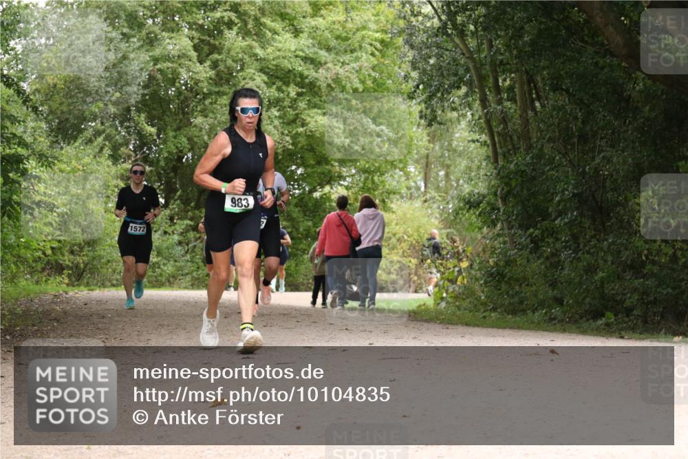 30.08.2026 - Elbe Triathlon Hamburg Antke Förster http://msf.ph/oto/10104835 30.08.2026 12:01:27 Laufen 1572, 983 meine-sportfotos.de