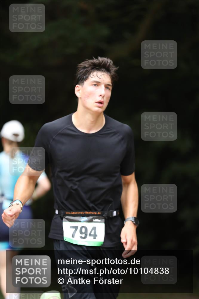 30.08.2026 - Elbe Triathlon Hamburg Antke Förster http://msf.ph/oto/10104838 30.08.2026 11:57:52 Laufen 794 meine-sportfotos.de