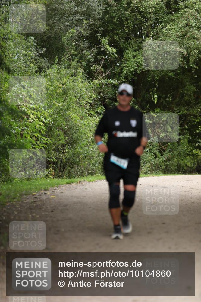 30.08.2026 - Elbe Triathlon Hamburg Antke Förster http://msf.ph/oto/10104860 30.08.2026 11:58:12 Laufen  meine-sportfotos.de