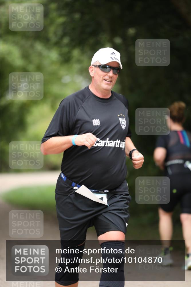 30.08.2026 - Elbe Triathlon Hamburg Antke Förster http://msf.ph/oto/10104870 30.08.2026 11:58:16 Laufen 303 meine-sportfotos.de