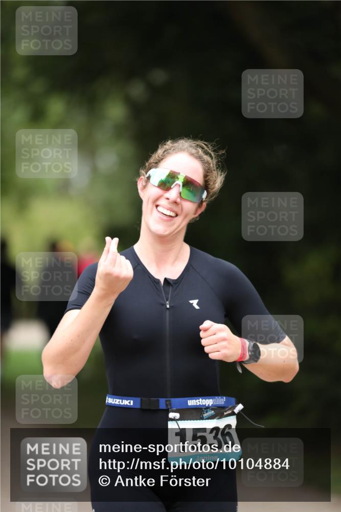 30.08.2026 - Elbe Triathlon Hamburg Antke Förster http://msf.ph/oto/10104884 30.08.2026 11:58:35 Laufen 1536 meine-sportfotos.de