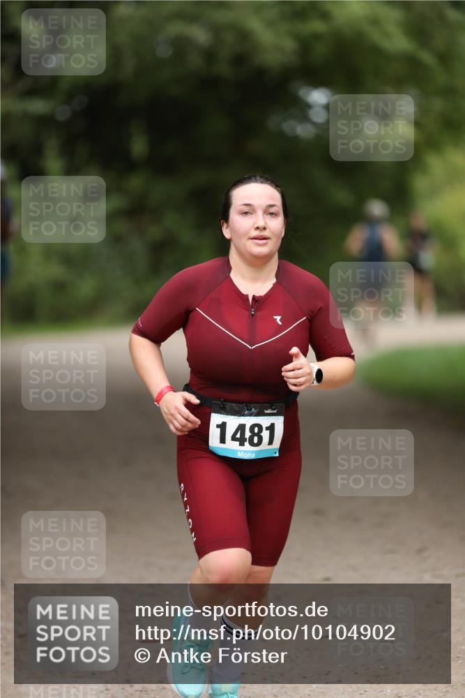 30.08.2026 - Elbe Triathlon Hamburg Antke Förster http://msf.ph/oto/10104902 30.08.2026 11:58:48 Laufen 1481 meine-sportfotos.de