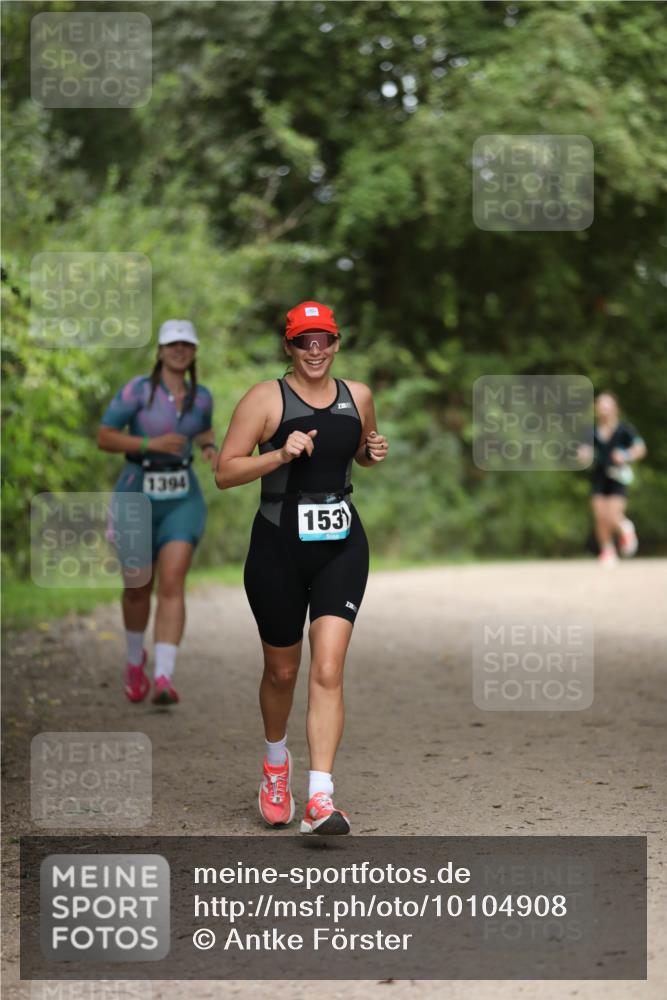 30.08.2026 - Elbe Triathlon Hamburg Antke Förster http://msf.ph/oto/10104908 30.08.2026 11:58:50 Laufen 1394, 153 meine-sportfotos.de