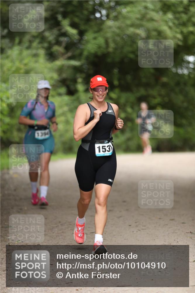 30.08.2026 - Elbe Triathlon Hamburg Antke Förster http://msf.ph/oto/10104910 30.08.2026 11:58:51 Laufen 1394, 153, 382 meine-sportfotos.de