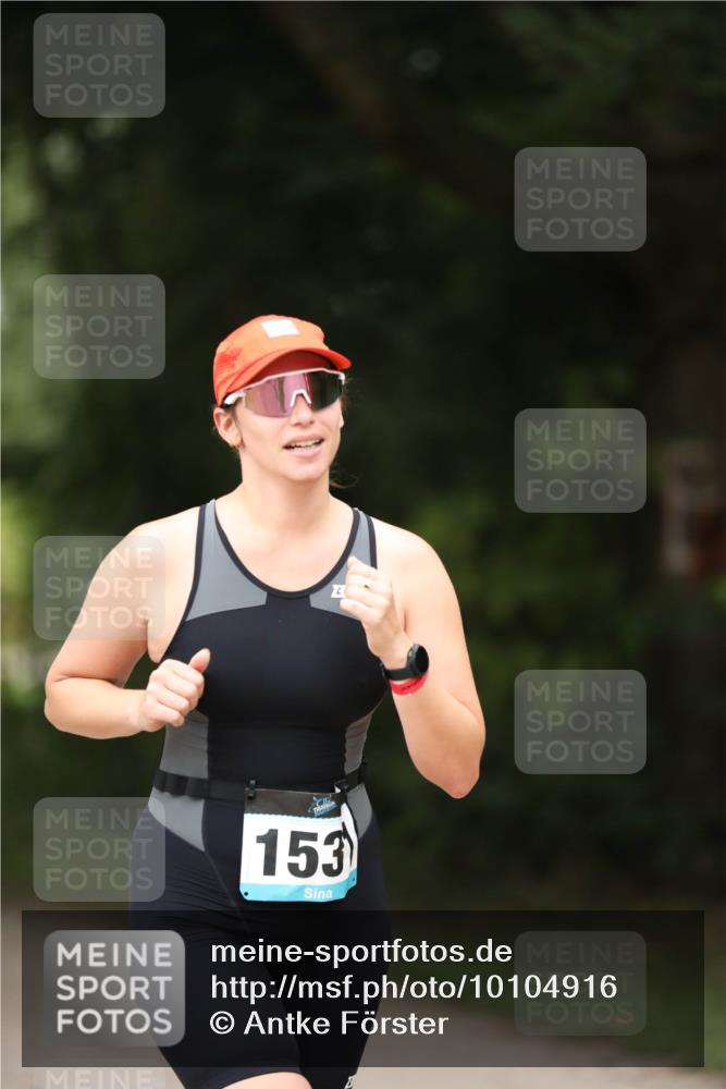 30.08.2026 - Elbe Triathlon Hamburg Antke Förster http://msf.ph/oto/10104916 30.08.2026 11:58:53 Laufen 153 meine-sportfotos.de