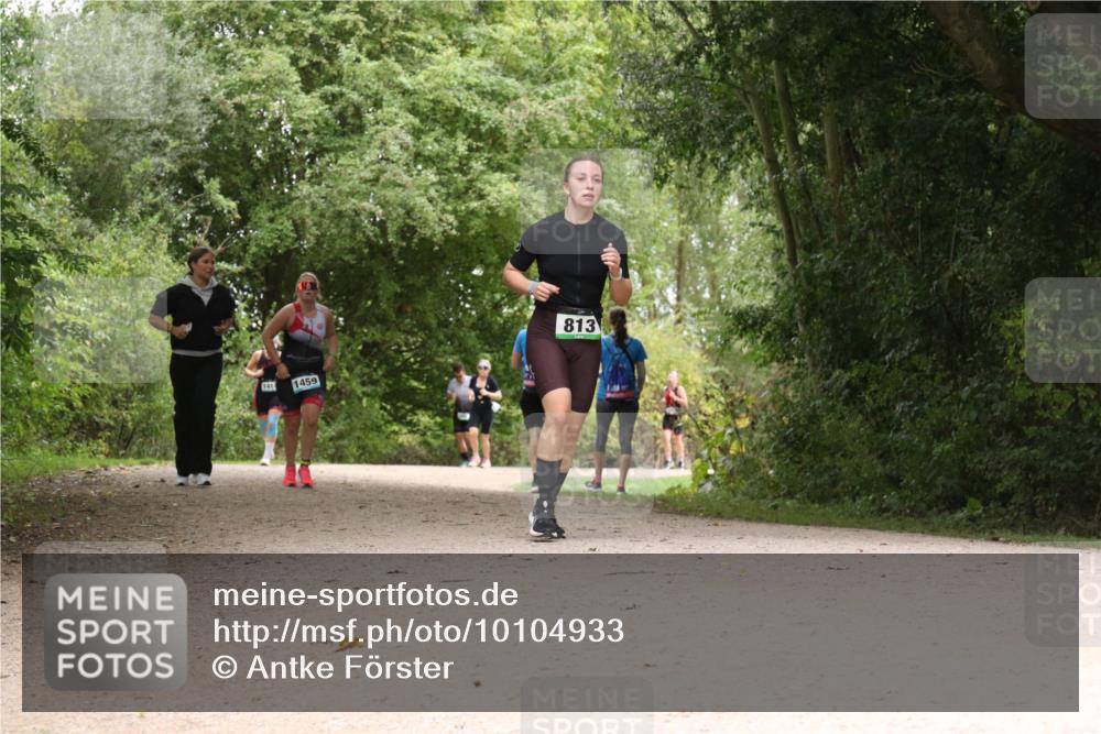 30.08.2026 - Elbe Triathlon Hamburg Antke Förster http://msf.ph/oto/10104933 30.08.2026 12:02:10 Laufen 141, 1459, 813 meine-sportfotos.de
