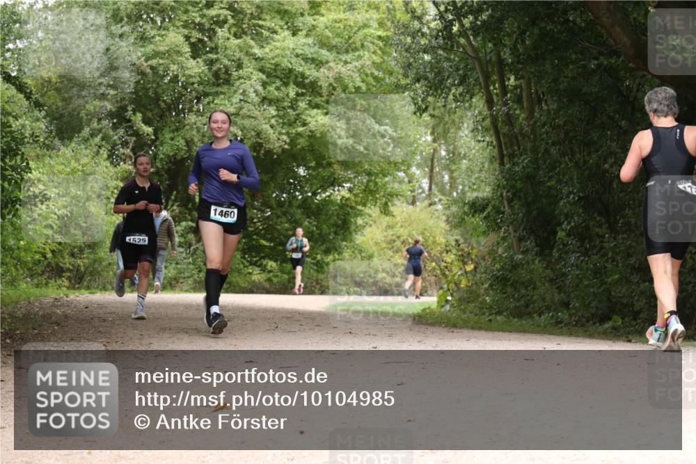 30.08.2026 - Elbe Triathlon Hamburg Antke Förster http://msf.ph/oto/10104985 30.08.2026 12:02:44 Laufen 1525, 1460 meine-sportfotos.de