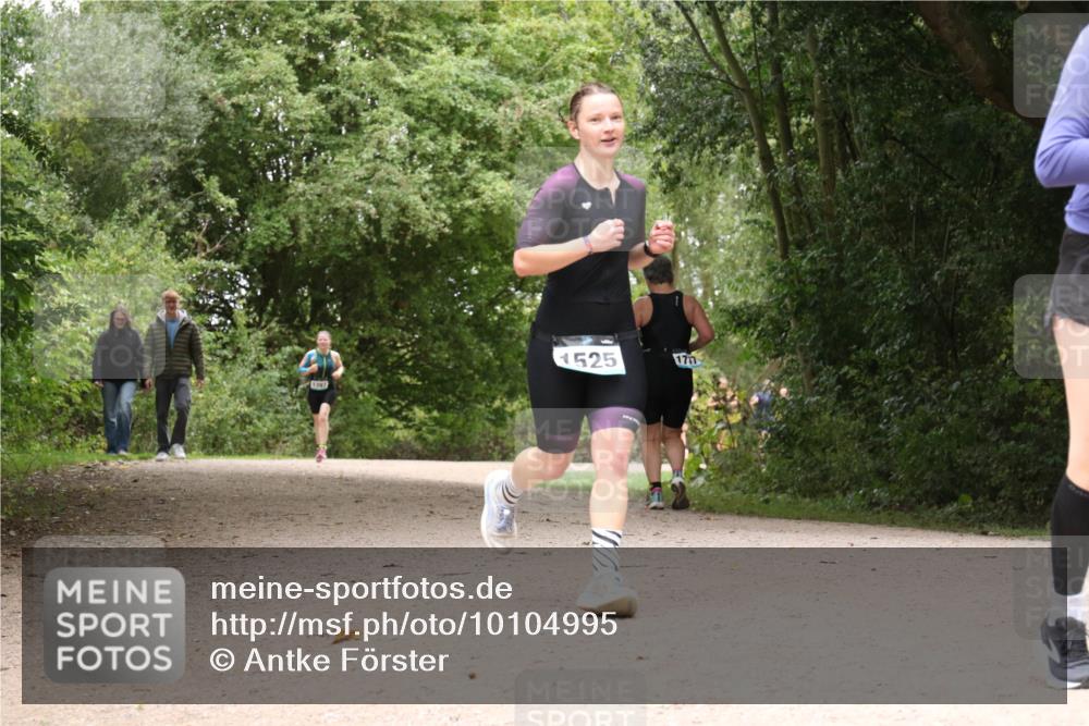 30.08.2026 - Elbe Triathlon Hamburg Antke Förster http://msf.ph/oto/10104995 30.08.2026 12:02:48 Laufen 1397, 1525, 171 meine-sportfotos.de