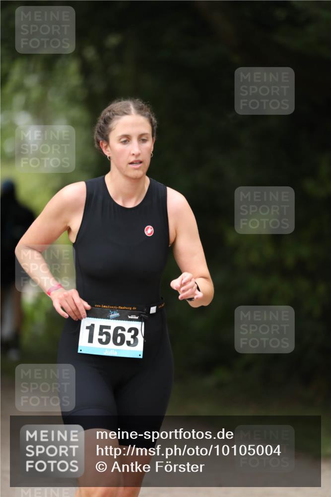 30.08.2026 - Elbe Triathlon Hamburg Antke Förster http://msf.ph/oto/10105004 30.08.2026 11:59:55 Laufen 1563 meine-sportfotos.de