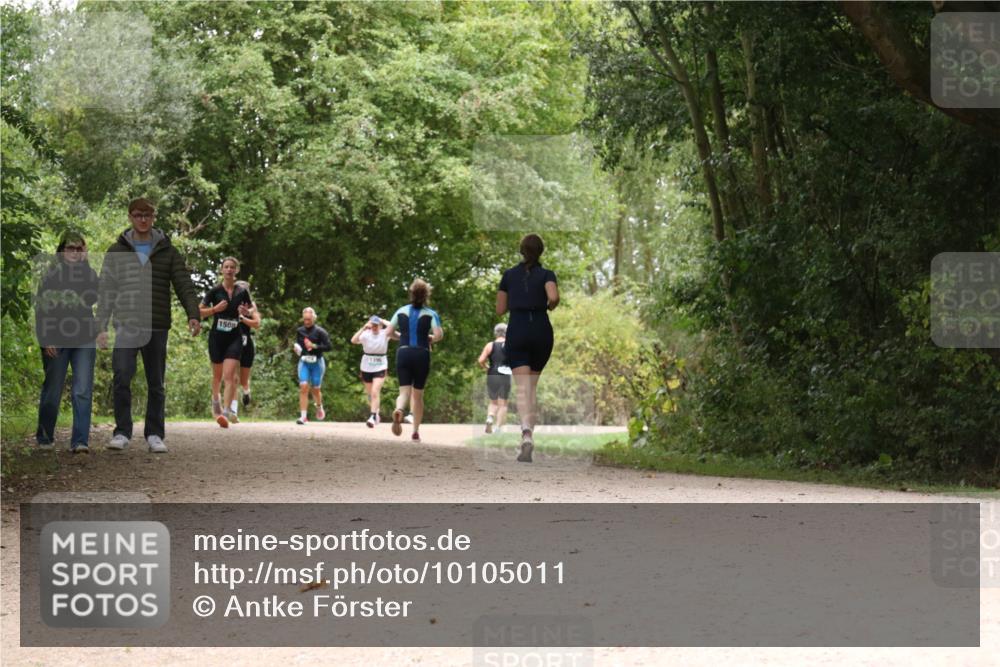 30.08.2026 - Elbe Triathlon Hamburg Antke Förster http://msf.ph/oto/10105011 30.08.2026 12:02:58 Laufen 1508, 1396 meine-sportfotos.de