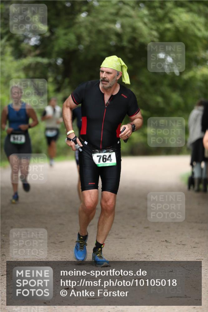 30.08.2026 - Elbe Triathlon Hamburg Antke Förster http://msf.ph/oto/10105018 30.08.2026 12:00:09 Laufen 347, 764 meine-sportfotos.de