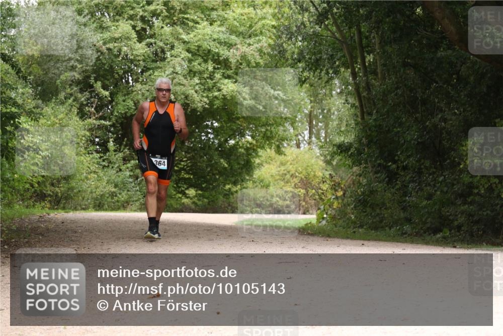 30.08.2026 - Elbe Triathlon Hamburg Antke Förster http://msf.ph/oto/10105143 30.08.2026 12:04:31 Laufen 364 meine-sportfotos.de