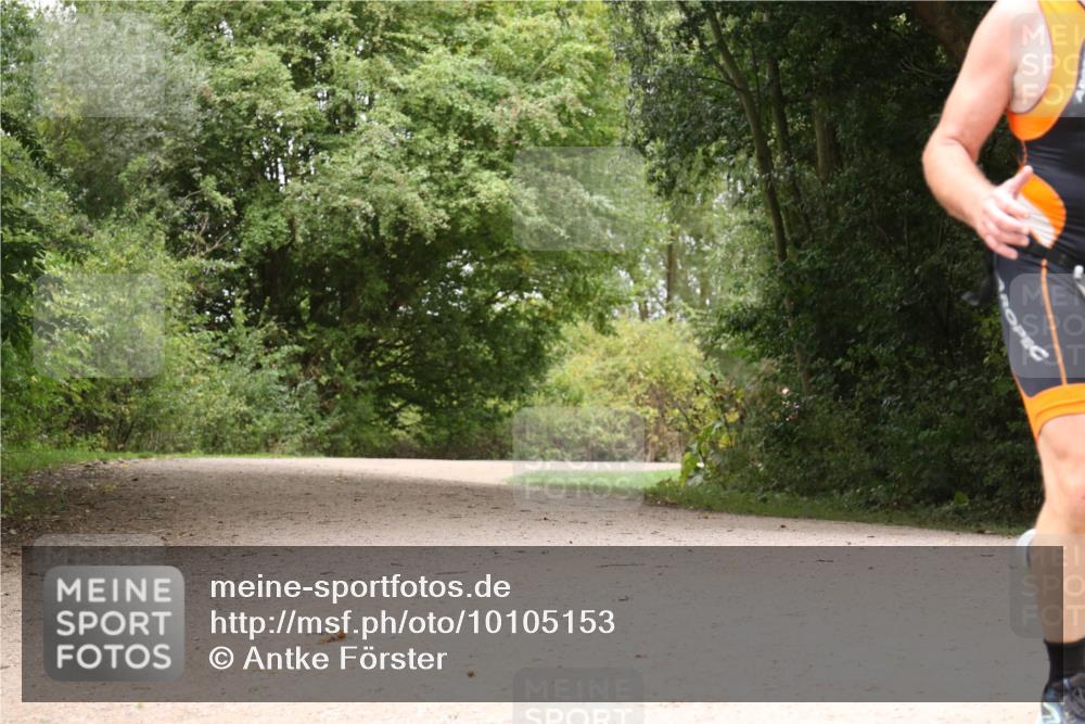 30.08.2026 - Elbe Triathlon Hamburg Antke Förster http://msf.ph/oto/10105153 30.08.2026 12:04:35 Laufen  meine-sportfotos.de