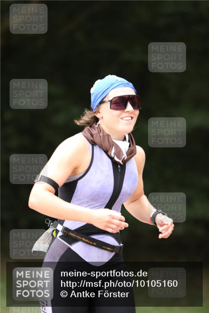 30.08.2026 - Elbe Triathlon Hamburg Antke Förster http://msf.ph/oto/10105160 30.08.2026 12:01:34 Laufen  meine-sportfotos.de