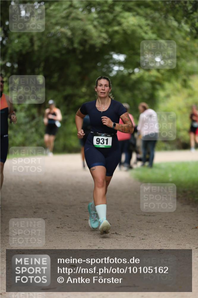 30.08.2026 - Elbe Triathlon Hamburg Antke Förster http://msf.ph/oto/10105162 30.08.2026 12:01:39 Laufen 931 meine-sportfotos.de