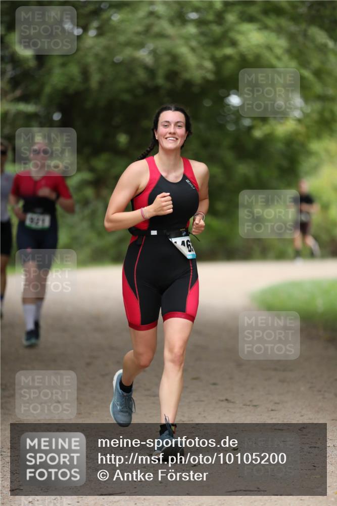 30.08.2026 - Elbe Triathlon Hamburg Antke Förster http://msf.ph/oto/10105200 30.08.2026 12:01:56 Laufen 9, 144 meine-sportfotos.de